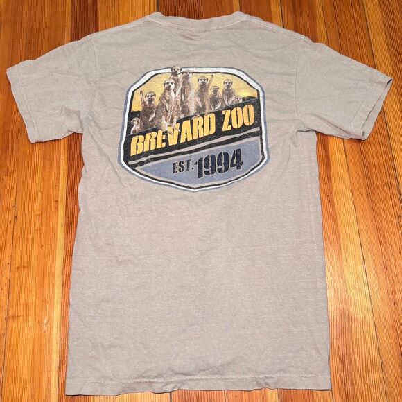 Comfort-colors Men's Grey and Tan T-shirt - Picture 1 of 3